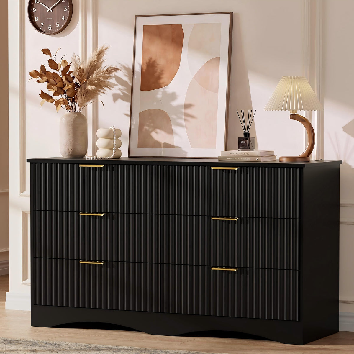 6 Drawer Fluted Wood Dresser U981