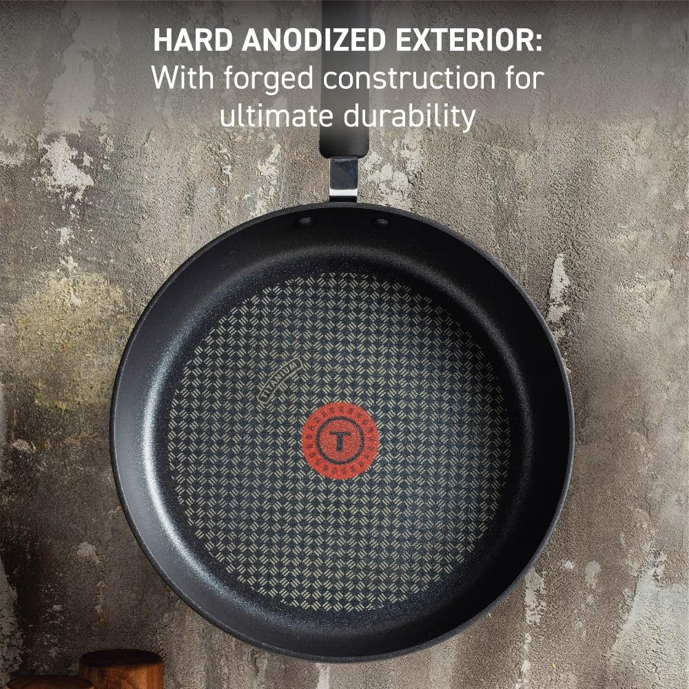 Hard Anodized Nonstick Fry Pan Set, 2-Pack V9647