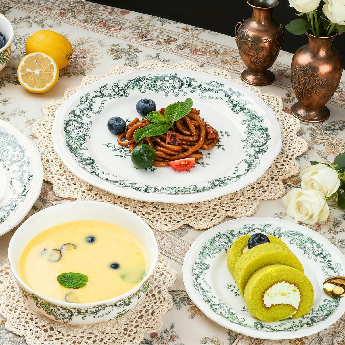 12-Piece Scalloped Edge Ceramic Dinnerware Set Q6579