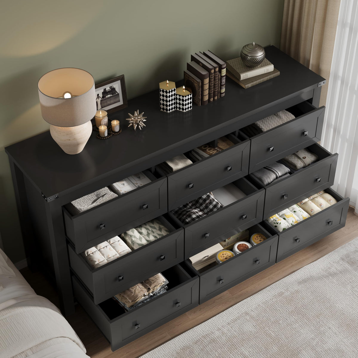 9 Drawer Wood Dresser Q9235